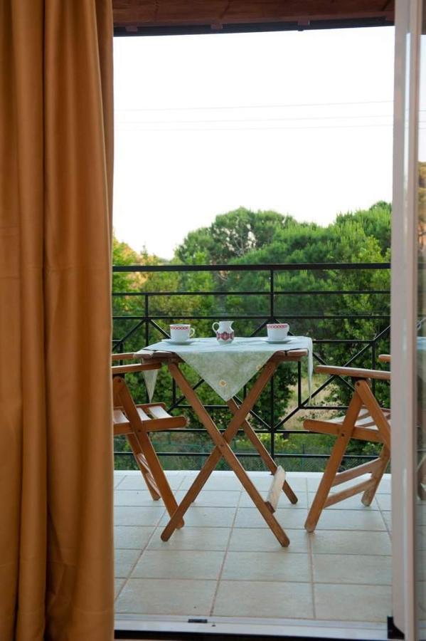 Haris Apartments Кукунарис Экстерьер фото